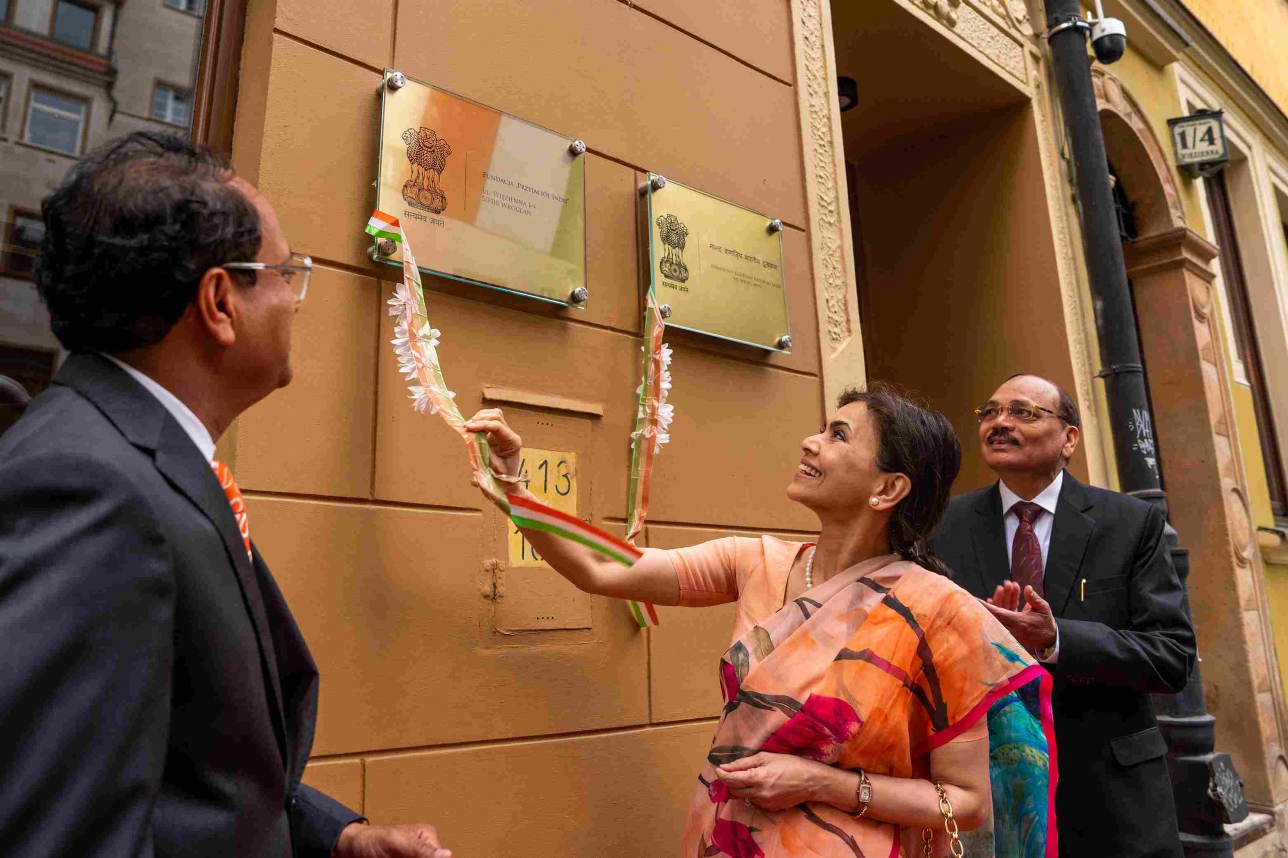 Konsulat Honorowy Indii we Wrocławiu działa od 2018 roku. 7 czerwca miało miejsce oficjalne otwarcie jego nowej siedziby przy ul. Więziennej.