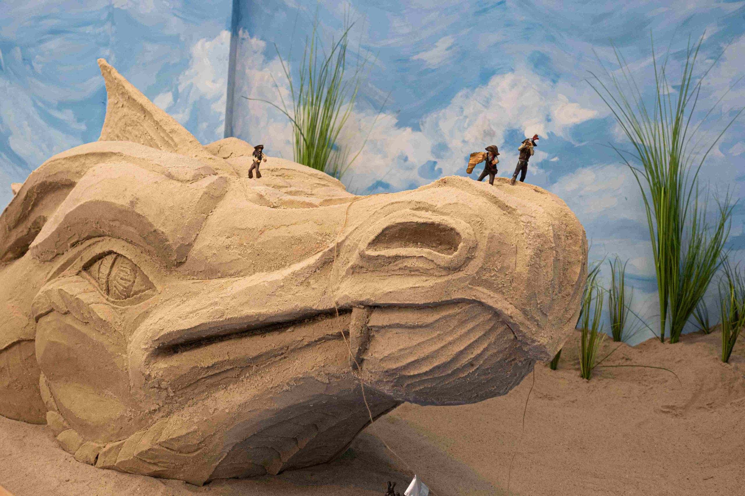 Od 14 czerwca, w Kolejkowie będzie można zobaczyć stworzone z ponad 10 ton piasku Miasto z Piasku! Obiekty inspirowane są sztuką i ekologią.