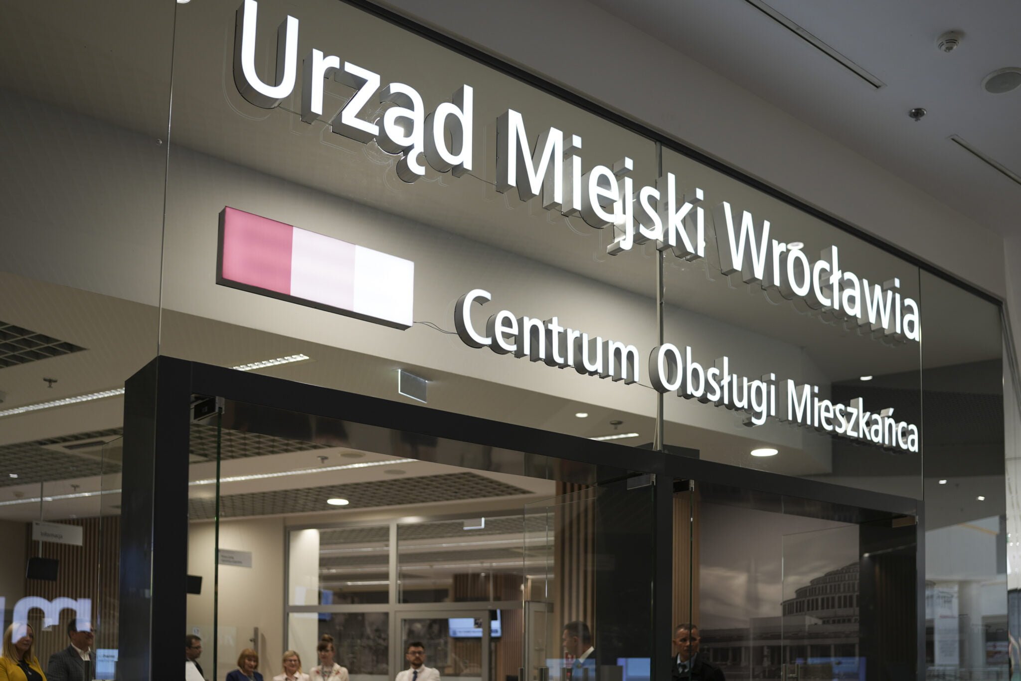 Centrum Obsługi Mieszkańca działa na pierwszym piętrze galerii handlowej Magnolia Park — jest czynne nawet w soboty!