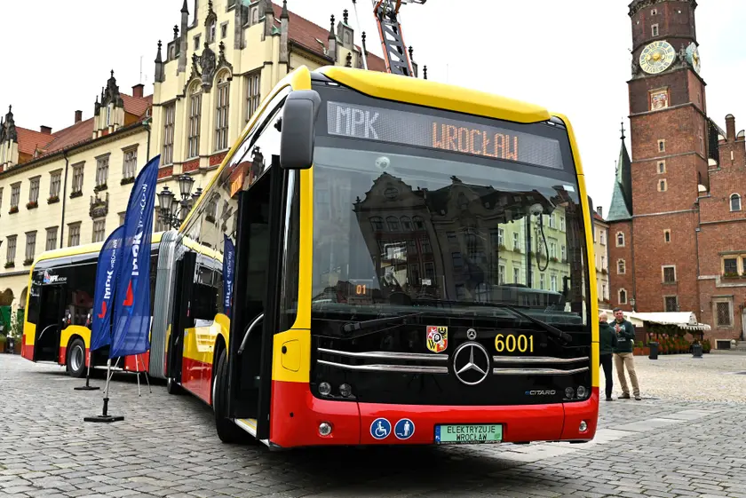 Autobus elektryczny MPK Wrocław